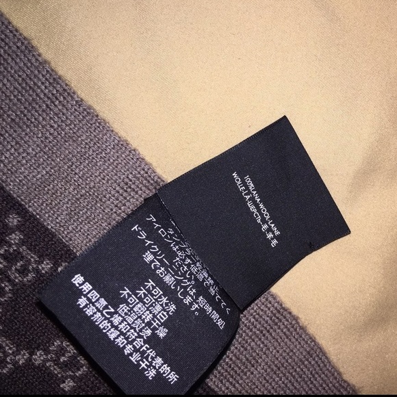 GG Gucci Knit Cashmere Scarf - Picture 12 of 15